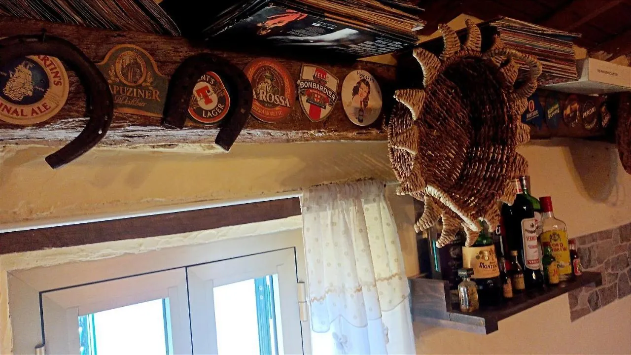 Accogliente Casa In Pietra In Borgo Medievale Serra Pistoiese 0*,  Włochy