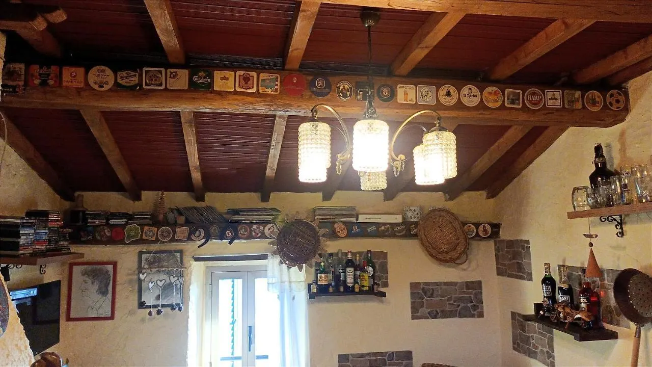 Accogliente Casa In Pietra In Borgo Medievale Serra Pistoiese Apartament