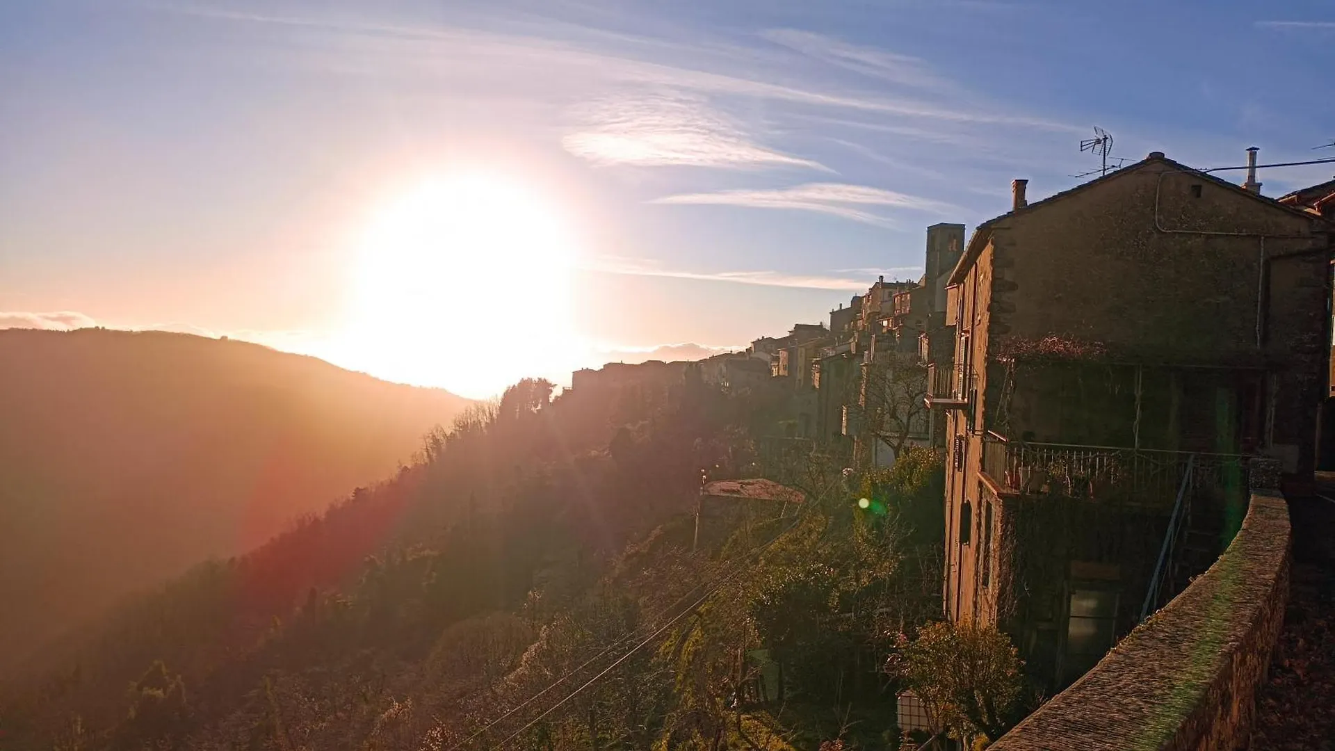 Accogliente Casa In Pietra In Borgo Medievale Serra Pistoiese 0*,