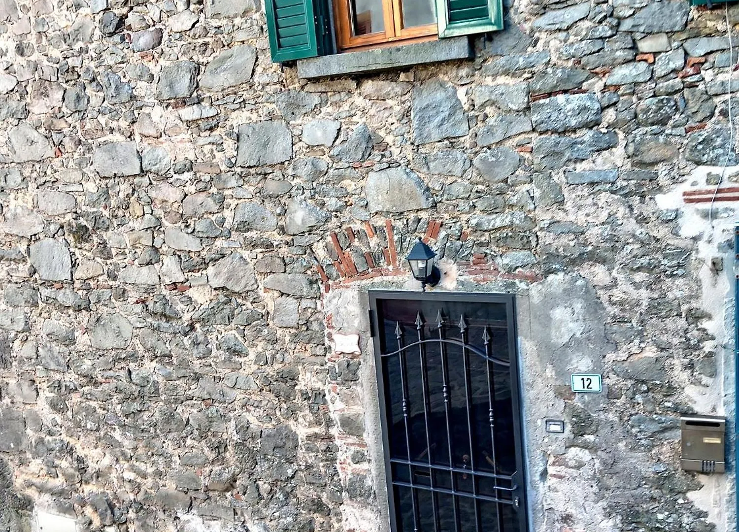 Accogliente Casa In Pietra In Borgo Medievale Serra Pistoiese 0*,  Włochy